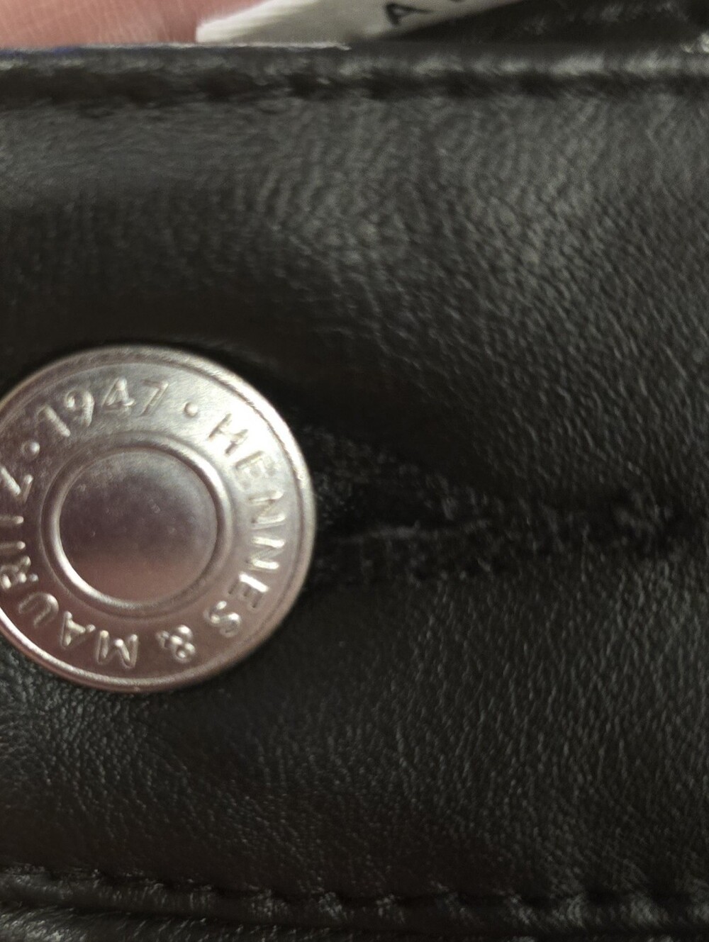 H&M Women's Coated Trousers Creating A Faux Leather Look. Very Soft. US Size 8 - Picture 12 of 12